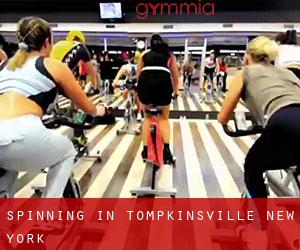 Spinning in Tompkinsville (New York)